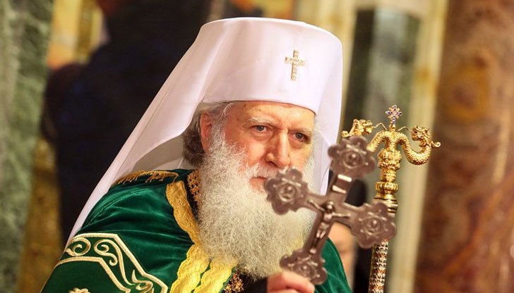 Негово Светейшество Българският патриарх Неофит оглави Света Божествена литургия в Патриаршеската катедрала "Св. Александър Невски" навръх Цветница