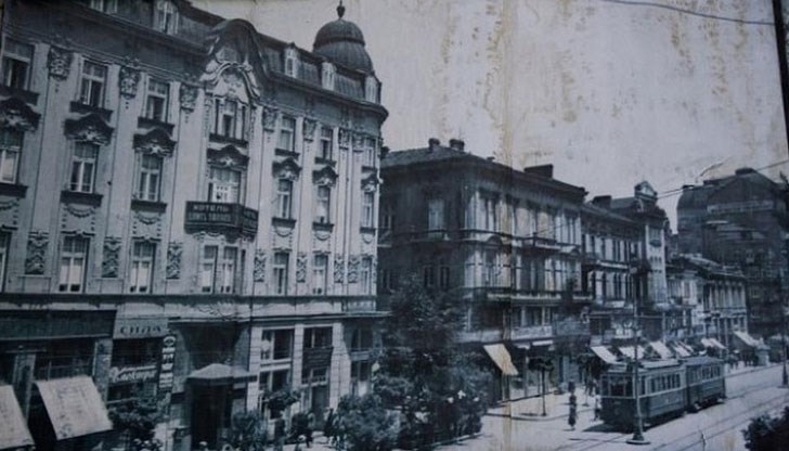 На фона на последните събития текстът звучи така, сякаш описва днешна България На фона на последните събития текстът звучи така, сякаш описва днешна България