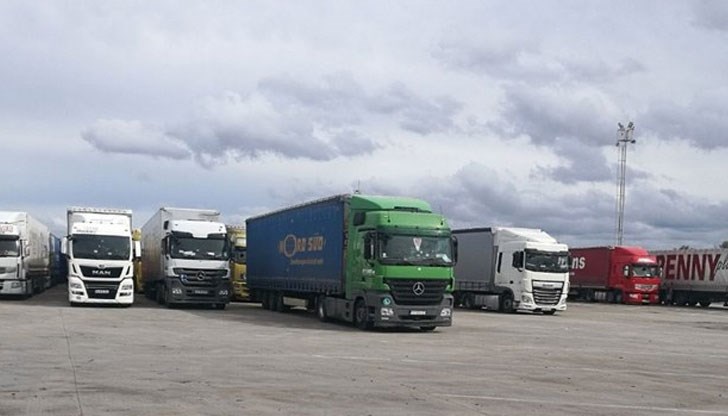 30 пъти завишени глоби плащат български превозвачи, чиито камиони са на границата ни с Турция, преди да влязат у нас