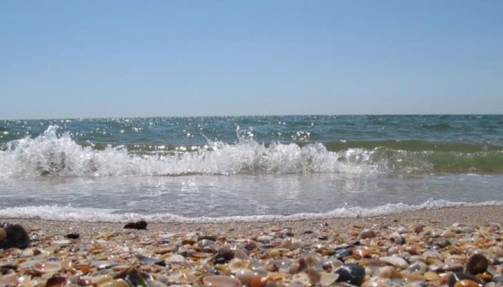 Вероятно става въпрос за схема за предаване на пратките наркотици в открити води