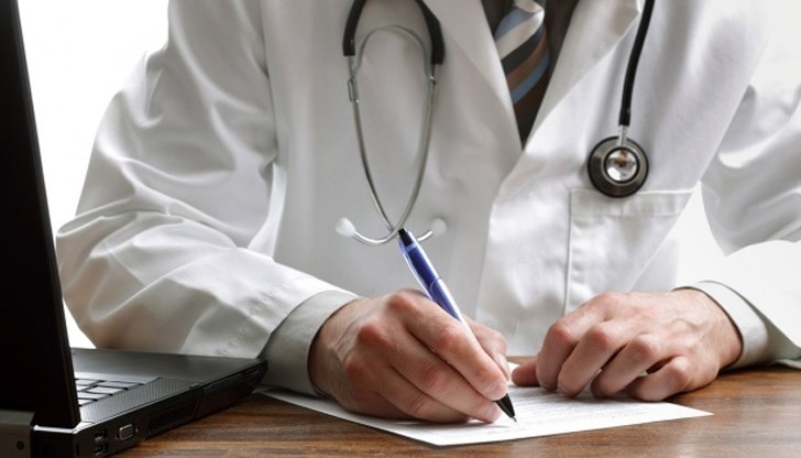 Министерството на здравеопазването обмисля за пръв път да даде възможност на личните лекари да отписват пациенти от листата си