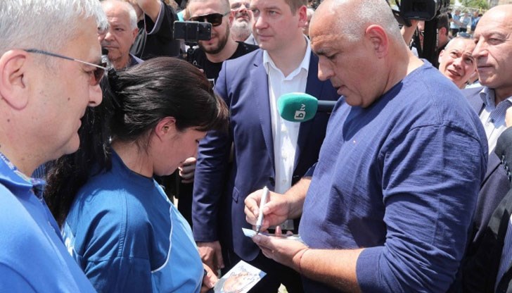 Нашите работници са високо квалифицирани, дисциплинирани. Заводите в Русе работят с 20% по-голям капацитет отколкото в Чехия Нашите работници са високо квалифицирани, дисциплинирани. Заводите в Русе работят с 20% по-голям капацитет отколкото в Чехия