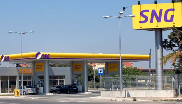 Фирмата ползва съоръжения за складиране в София, Русе, Добрич и Бургас Фирмата ползва съоръжения за складиране в София, Русе, Добрич и Бургас