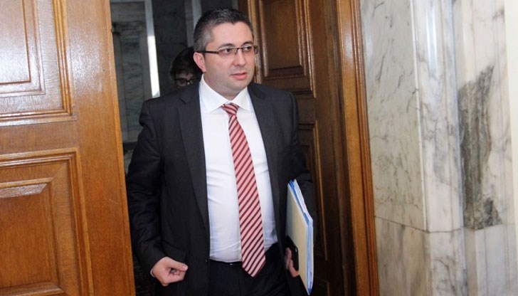 Тарифите ще бъдат обсъдени с превозвачите, обясни заместник-министър Нанков