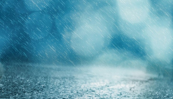 Проливни дъждове и градушки на Балканите през летния сезон, прогнозират синоптици