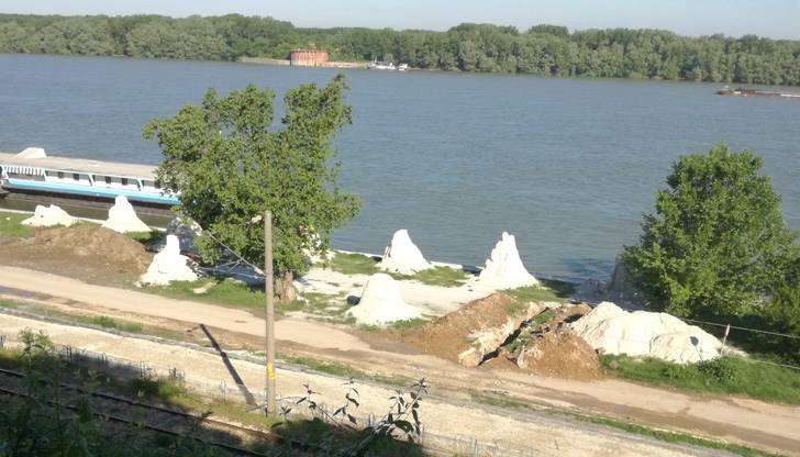 Тук пристават пасажерските кораби