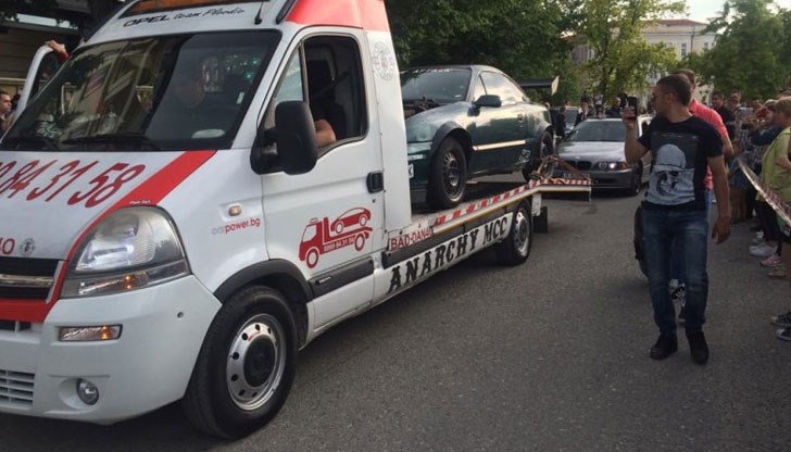 Празникът пред пловдивския хотел "Тримонциум" се превърна в модно дефиле