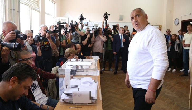 Ние бяхме дресирани - жестоко и безчовечно, с глад, с мизерия, с принуда и заплахи Ние бяхме дресирани - жестоко и безчовечно, с глад, с мизерия, с принуда и заплахи