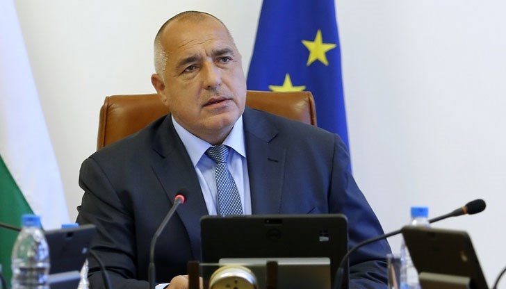 С тревога следим как случващото се се отразява пагубно на българската икономика С тревога следим как случващото се се отразява пагубно на българската икономика