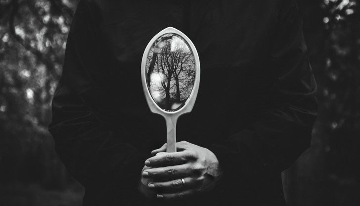 Околният свят става огледало, в което се отразява нашата същност