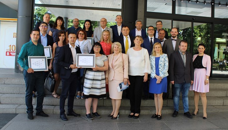 Бяха връчени и две специални награди на „Астра биоплант“ ЕООД и на „Дунарит“ АД.