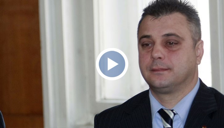 Не може такива престъпници да са по улиците да изнасилват, убиват и крадат, а политиците да си затварят очите, заяви русенецът