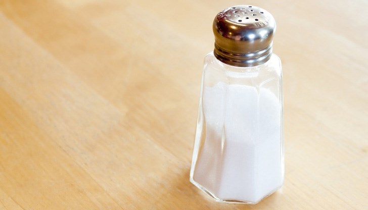 Как тялото ни предупреждава, че приемаме повече сол от необходимото?