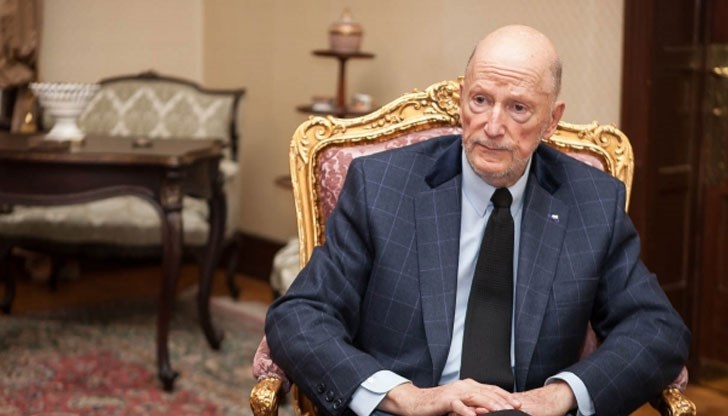 Висшите съдии изненадващо и за първи път приеха подобно искане от тричленен състав от Върховния касационен съд Висшите съдии изненадващо и за първи път приеха подобно искане от тричленен състав от Върховния касационен съд