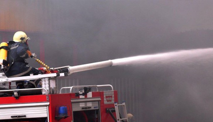 Според живущите в кооперацията димът бил усетен още следобед, но не било обърнато внимание Според живущите в кооперацията димът бил усетен още следобед, но не било обърнато внимание