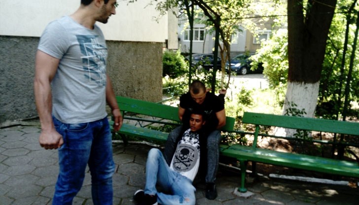 Мургав младеж нападна майка в Бургас, но му се случи случка