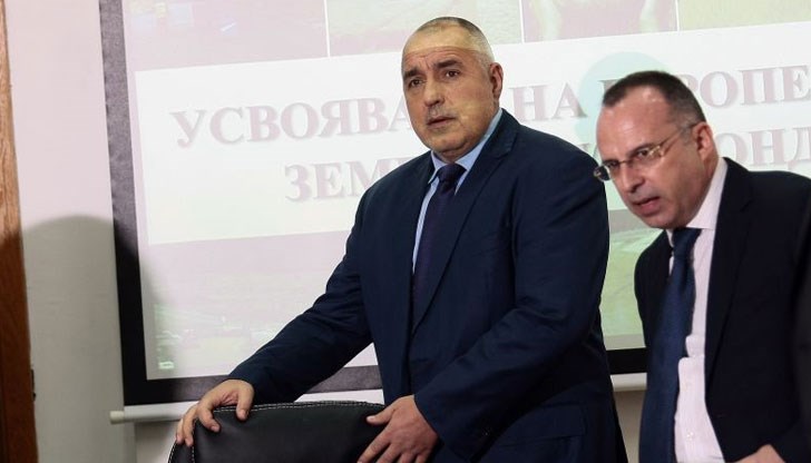 Порожанов се справял добре със задачите в сектора и скандалът с къщите за гости не бил проблем