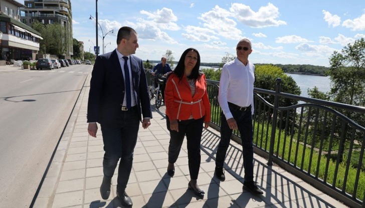 Лилето много хареса "качествените" ремонти в Русе