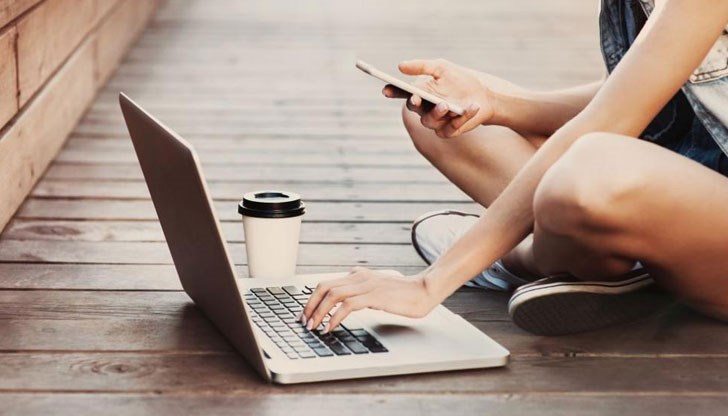 Сривът е започнал около 19.00 часа българско време