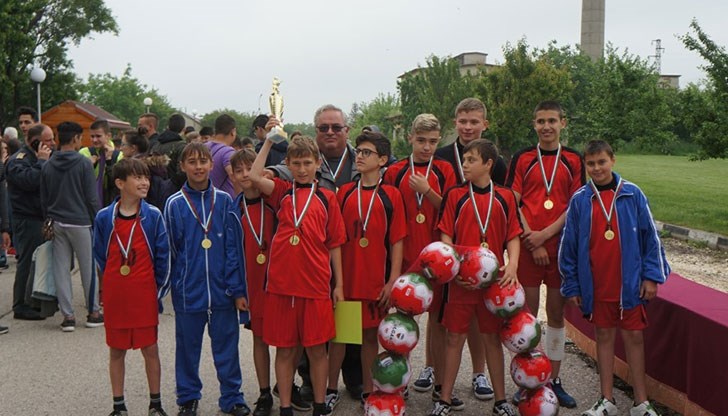 7 отбора от русенски училища се впуснаха в надпреварата