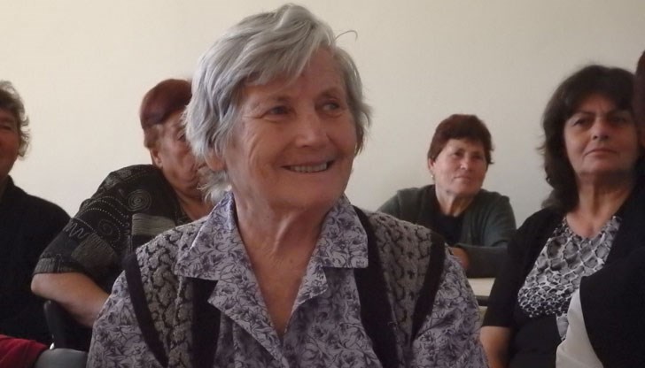 Анка Ирманова е учила не само повечето от жените в „Млади сърца“, но и техните деца и внуци