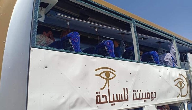 Най-малко 12 души са ранени