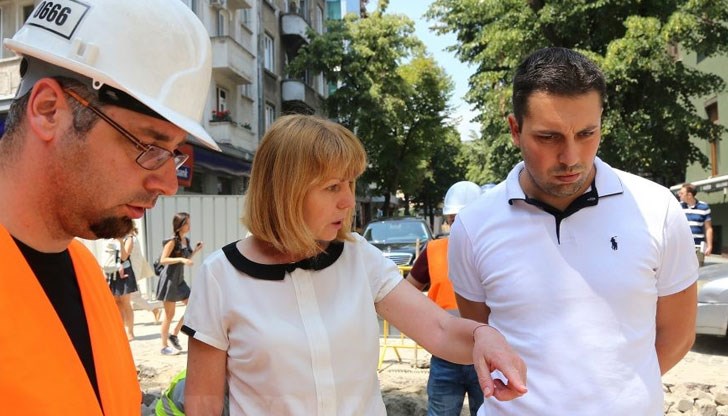 Реконструкцията на „Граф Игнатиев“ с основание ще се превърне в емблема на управлението на Фандъкова – ремонт без начало и без край, многократно преправяне, забавяне, оскъпяване... И накрая нещо грозно, неефективно и дори опасно