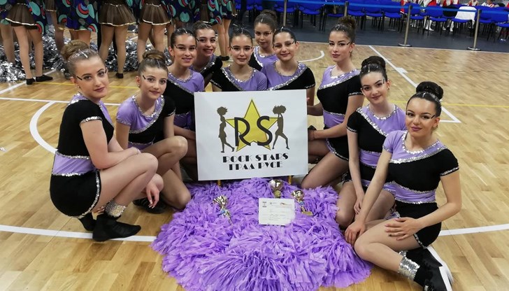 Децата от русенската школа по танци завоюваха три купи в Шумен