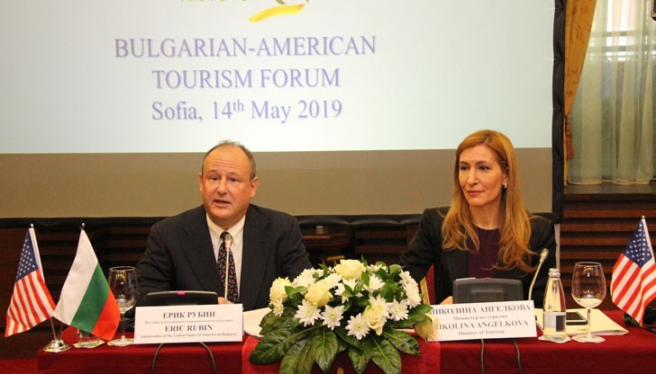 Разполагаме с огромен потенциал да засилим двустранния туристопоток, заяви министърът на туризма