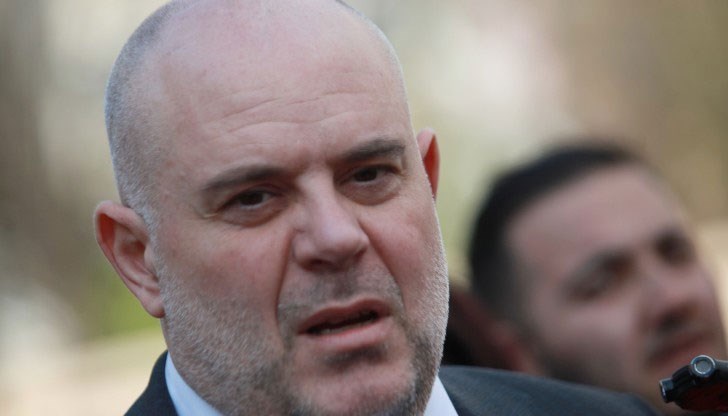 При разкриването на престъпленията в пловдивския район са използвани специални разузнавателни средства При разкриването на престъпленията в пловдивския район са използвани специални разузнавателни средства