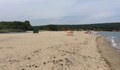 Депутатите "спасяват" дюните от плажуващите вместо от бетона