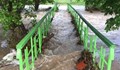 Реката в село Средногорово излезе от коритото си