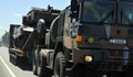 Първи снимки на преминаващата през страната военна техника