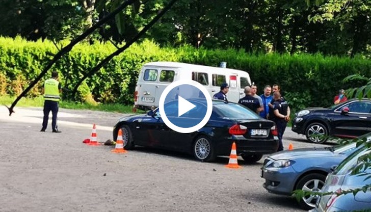 Вчера в Морската градина румънски гражданин при маневриране на паркинг удари дете и то загина на място