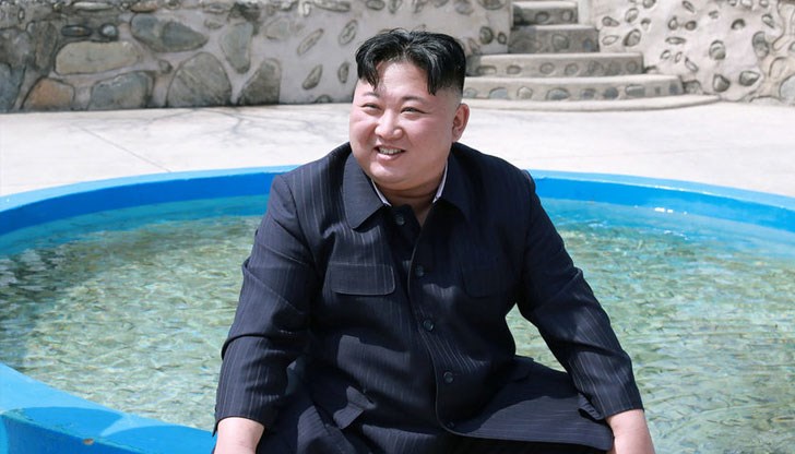 Лидерът на Северна Корея използва техника за екзекуция от филмова поредица за Джеймс Бонд