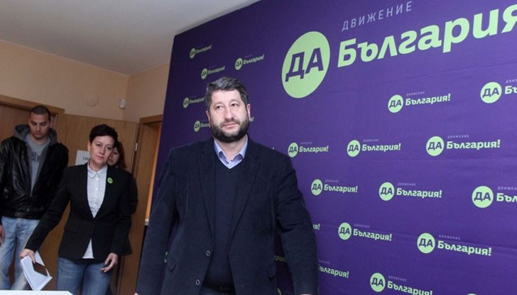 Този шумен и сложен политически процес, който ще се случва през следващите месеци, неизбежно ще доведе до предсрочни избори, защото който и да надделее, ще иска да валидира своя успех, каза лидерът на „Да, България“ Този шумен и сложен политически процес, който ще се случва през следващите месеци, неизбежно ще доведе до предсрочни избори, защото който и да надделее, ще иска да валидира своя успех, каза лидерът на „Да, България“