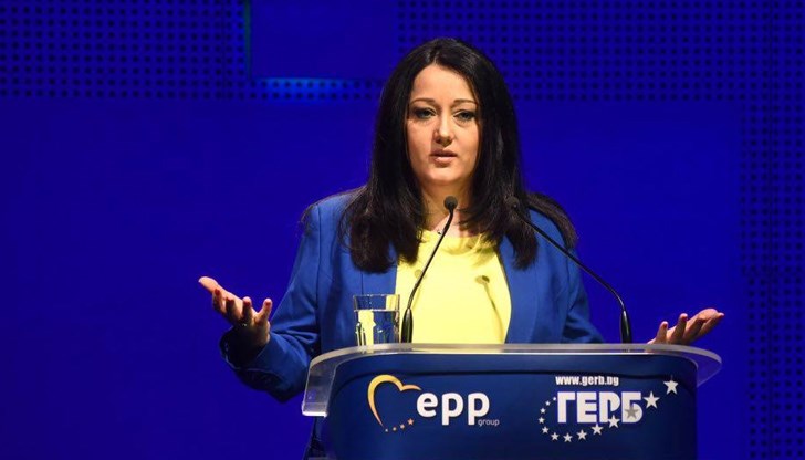 Това е феодалната система в България. Въпросът е кой до кого е близък Това е феодалната система в България. Въпросът е кой до кого е близък