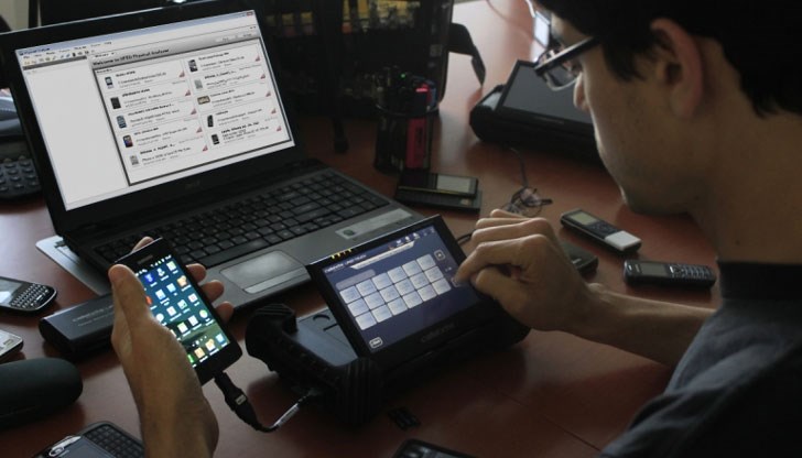 Играта на котка и мишка продължава Играта на котка и мишка продължава