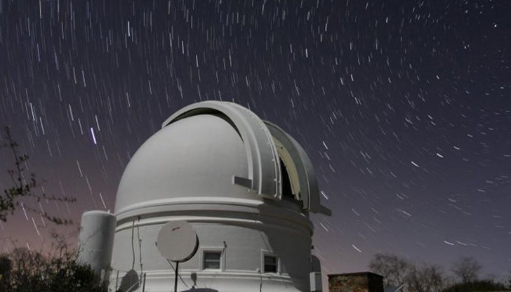 Спектакълът обикновено започва след залез слънце, а на връх Рожен в Родопите той е ослепителен Спектакълът обикновено започва след залез слънце, а на връх Рожен в Родопите той е ослепителен