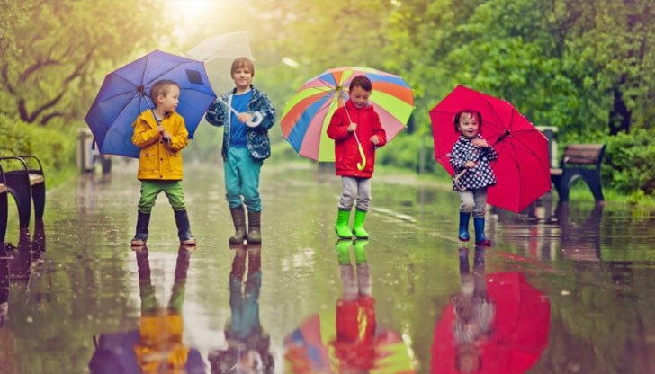 Ще духа слаб до умерен вятър от изток-североизток Ще духа слаб до умерен вятър от изток-североизток