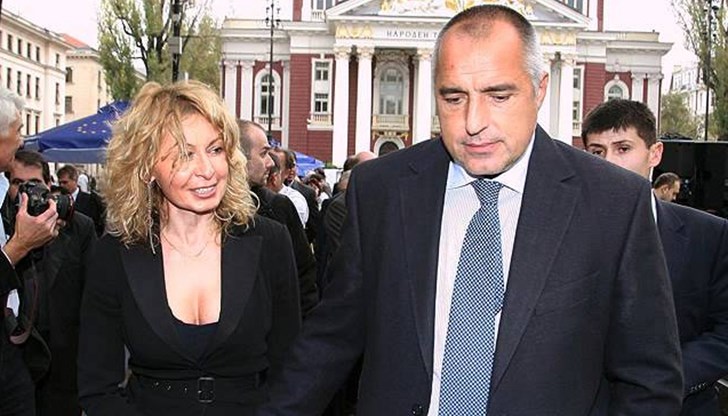 У Борисов вече е цялата власт „От тук до края на света!“