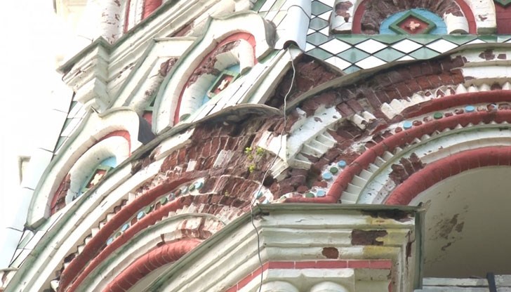 Митрополията откри сметка за набиране на средства, тъй като са нужни 1 милион лева Митрополията откри сметка за набиране на средства, тъй като са нужни 1 милион лева