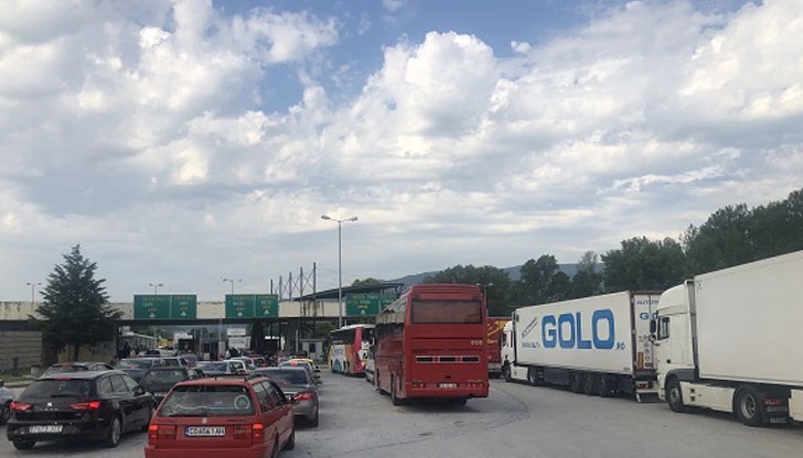 Българите се изнесоха в Гърция Българите се изнесоха в Гърция