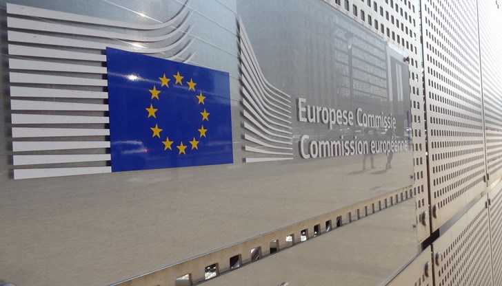 Децата са уязвими и се нуждаят от специална защита Децата са уязвими и се нуждаят от специална защита