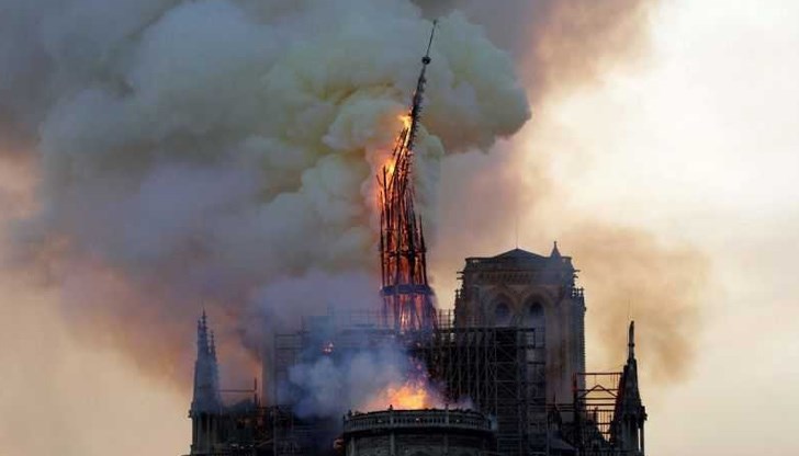 При пожара на 15 април във въздуха над Париж бяха отделени тонове токсично олово