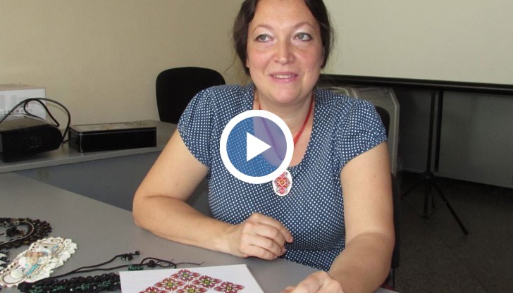 Елисавета Йорданова издаде втория си албум, наречен „Приказки в шевици 2“