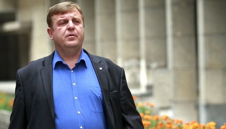 Не различното, а традиционно семейство има нужда от подкрепа.