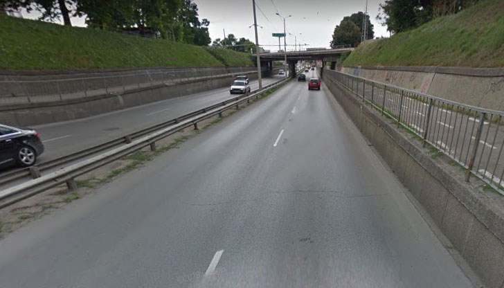 Ще бъде решен един от проблемите, а именно увеличаване дебита на отводнителните шахти, заяви Георги Игнатов, директор на дирекция „Екология и транспорт“ към Община Русе Ще бъде решен един от проблемите, а именно увеличаване дебита на отводнителните шахти, заяви Георги Игнатов, директор на дирекция „Екология и транспорт“ към Община Русе