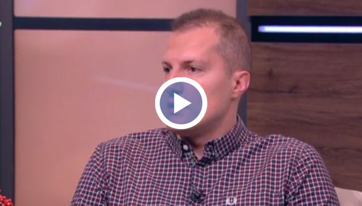 Доц. Станимир Сираков не смята да заминава в чужбина, въпреки че е имал изкушаващи предложения