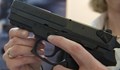 Жена стреля с пистолет пред заведение в Кюстендил